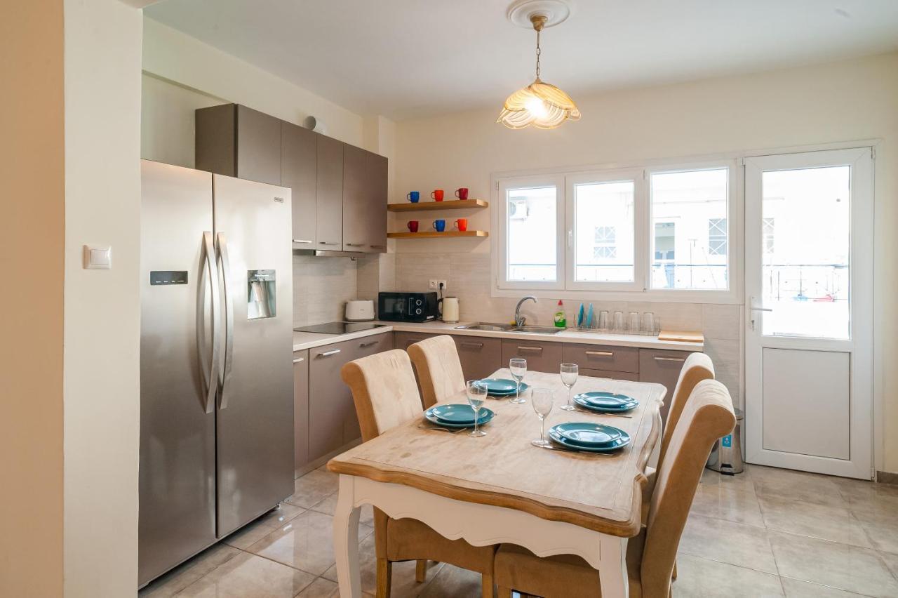 Galaxy Home Charming Apartment In Alimos เอเธนส์ ภายนอก รูปภาพ